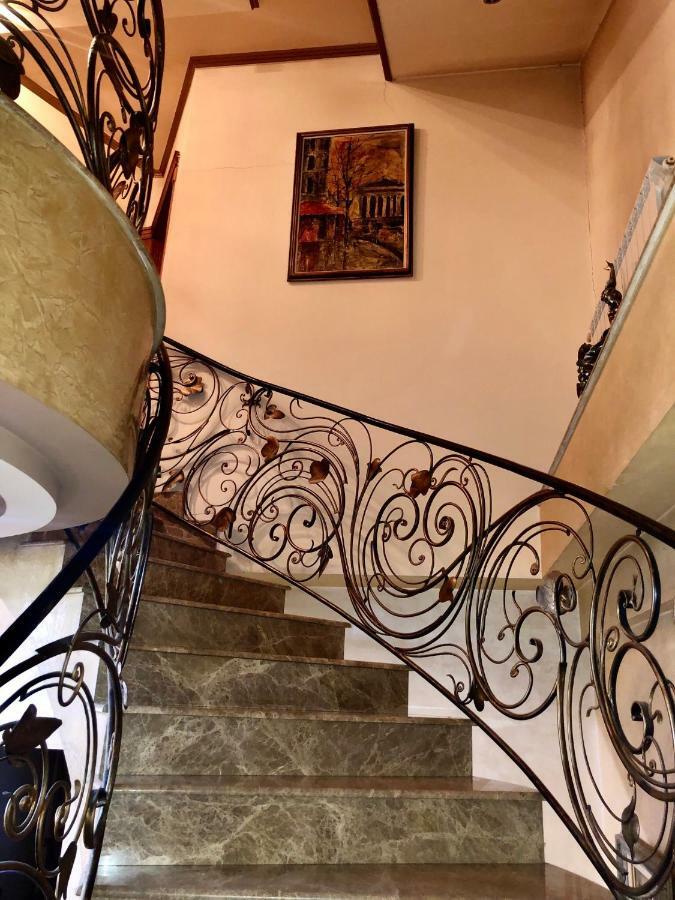 Luxury Tumanyan Apartment يريفان المظهر الخارجي الصورة
